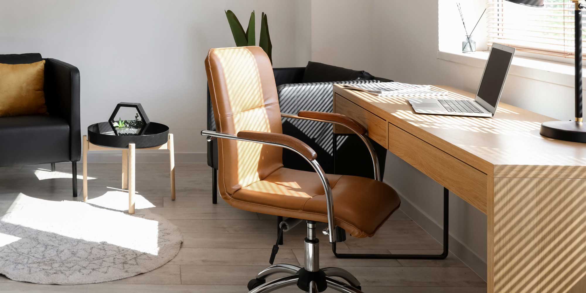 imagen despacho abogadas y administradoras de fincas en Mieres